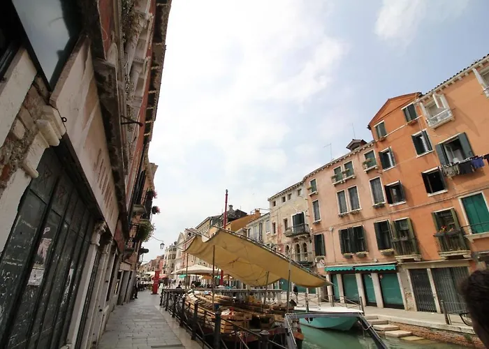 Veneziacentopercento Arsenale Apartment